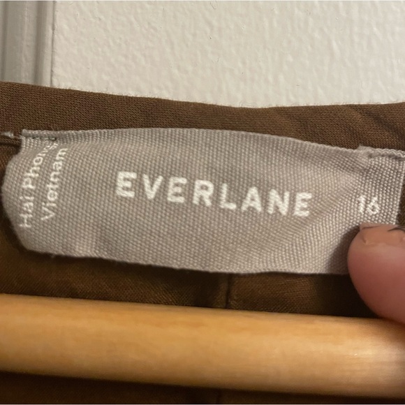 DONATING 2/1 Everlane walnut brown eyelet tank 16 - Picture 5 of 6